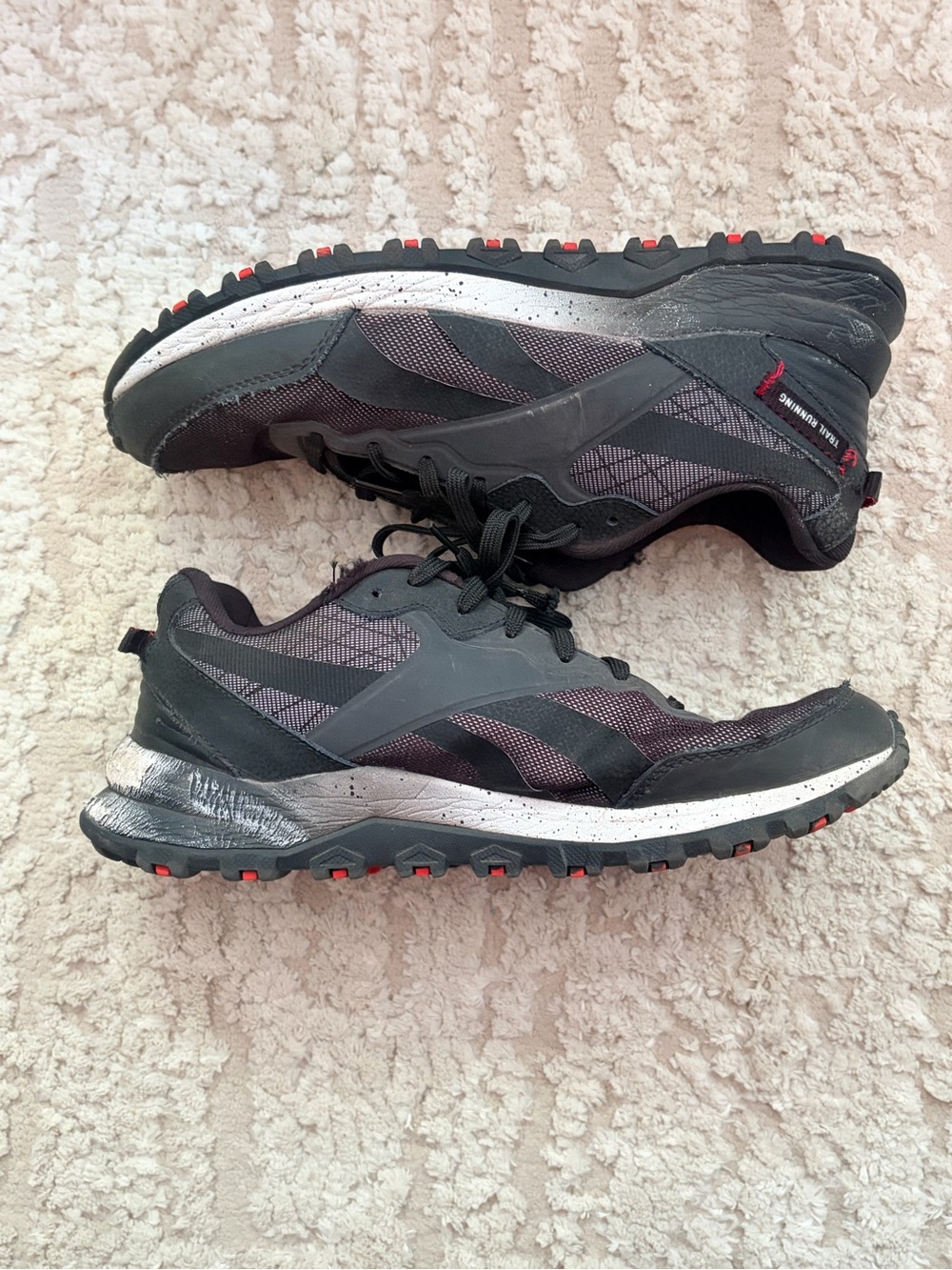 Reebok Men's Trail Running Sneakers in Black & Red 10.5